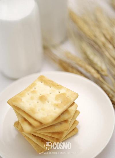 苏打饼干——500卡路里100g