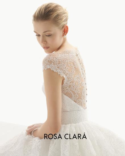 Rosa Clara露揹婚