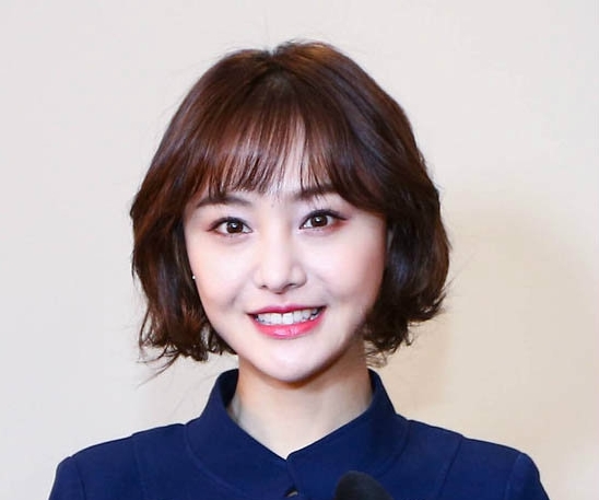 戚薇张檬整容变脸太粗糙 学学悄悄变美的宋慧