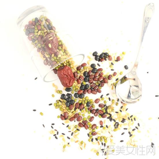 不注意摄入食物的质量