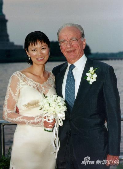 1999年6月26日邓文迪与默多克完婚