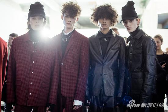 DIOR HOMMEһϵ 跢 Ļ