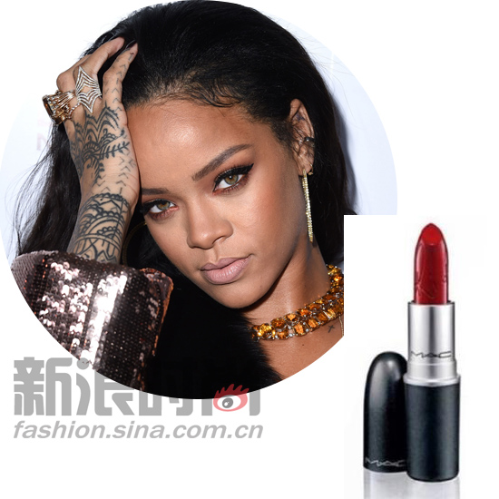 Rihanna与MAC合作的唇膏