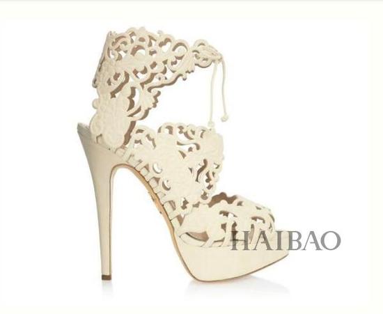 Charlotte Olympia 价格:€1130