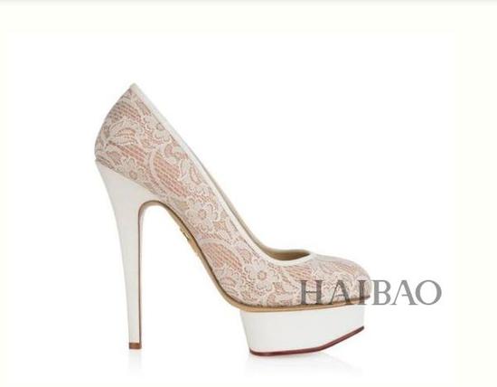 Charlotte Olympia 价格:€650