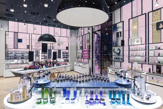 法式之美随心盛放 兰蔻倾情臻献全球最新形象