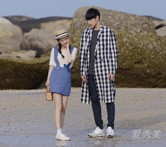 女主穿背带裤剧照