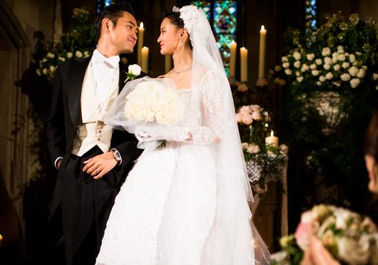 袁弘张歆艺童话婚礼 珠宝变换演绎中西结合 |袁