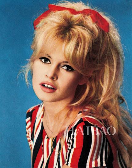 碧姬·芭铎 (Brigitte Bardot) 八字刘海1