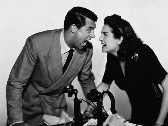 1940年美国电影《His Girl Friday》中男主角身穿双排扣西装