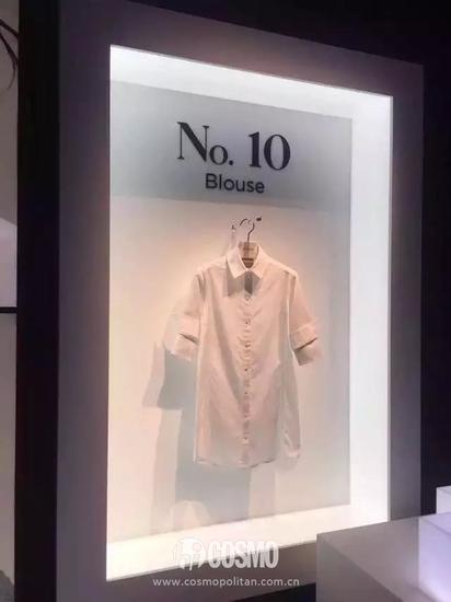 PORTS 1961的衬衫设计简约优雅,售价大多3000以上,版型近乎完美,手感极佳