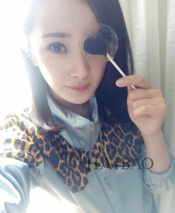 谭松韵五毛眼vs曾舜晞一元眼 不服不行啊|王