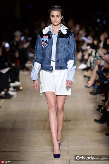 Miu Miu 2016ﶬϵ Runway