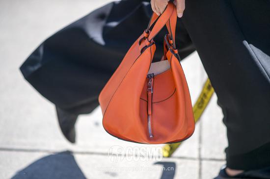 Loewe HammockLoewe 16Ƶһ