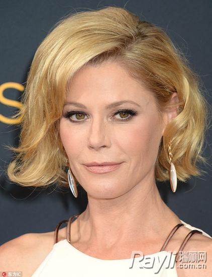 Julie Bowen