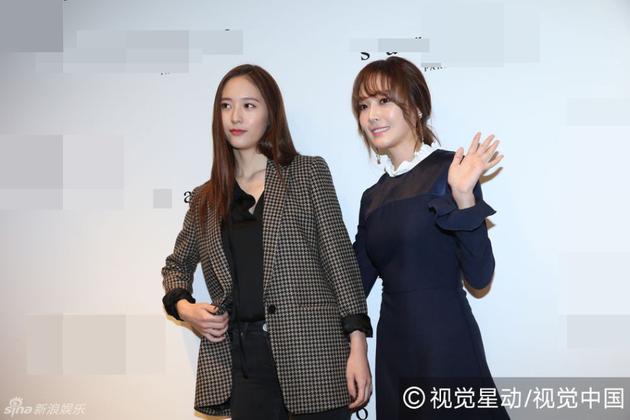 Krystal（左）与Jessica（右）