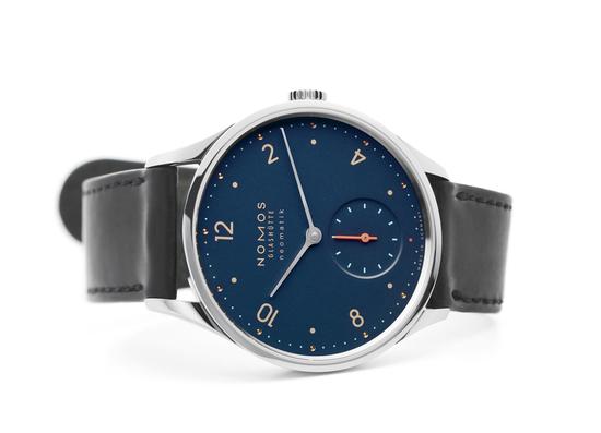 NOMOS Minimatik nachtblau 腕表