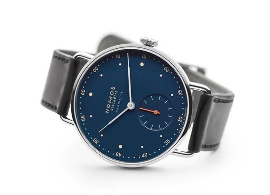 NOMOS Metro neomatik nachtblau 腕表