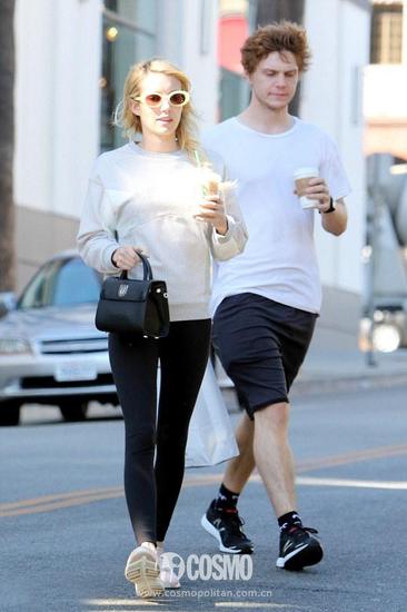 Emma Roberts ִҲSneakers