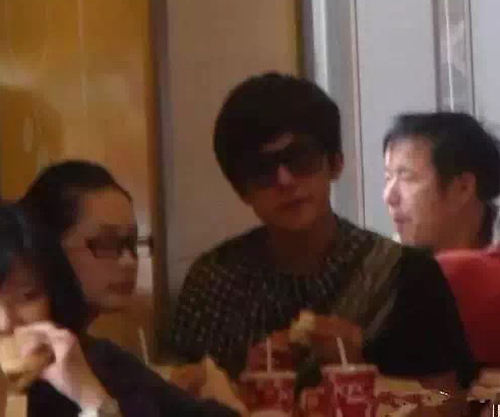 疑似和好的照片……