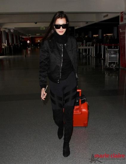 ϵ (Bella Hadid)
