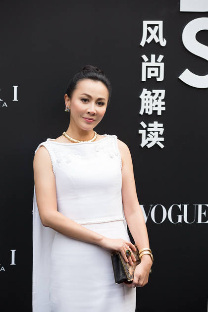 VOGUE BVLGARI 寶石·夢(mèng) 劉嘉玲背板圖