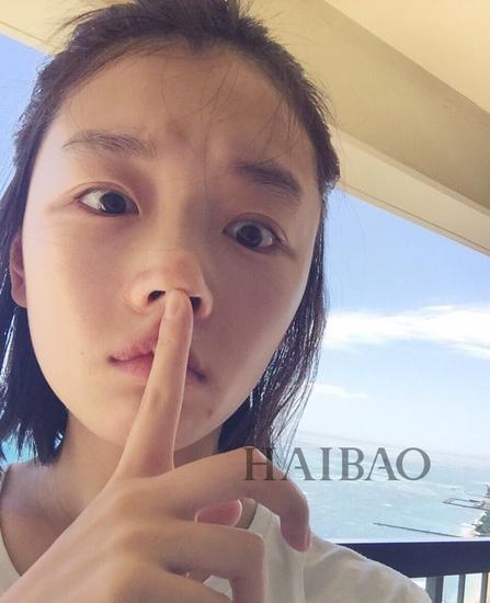 周冬雨素颜私照