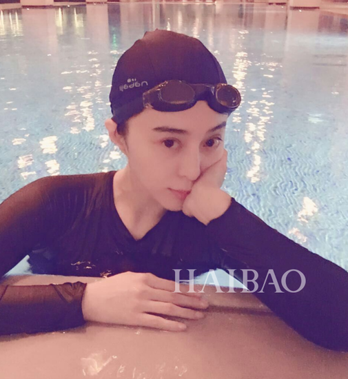 明星都爱上了卸妆给粉丝看 但黑眼圈却是致命伤