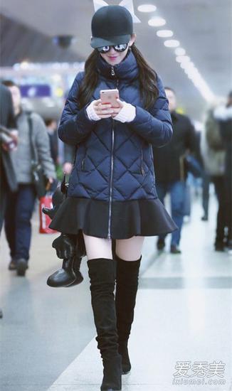 谢娜现身机场