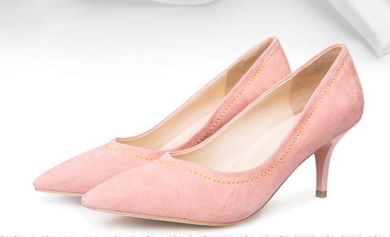 一双可以跑步的高跟鞋