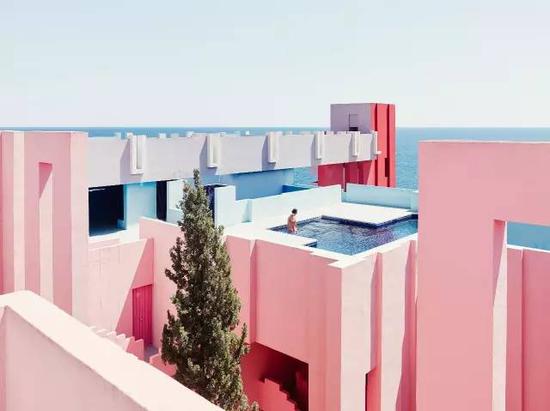 La Muralla Roja 