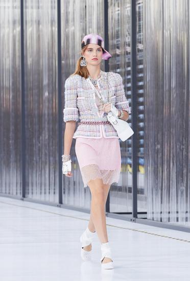 CHANEL 2017 春夏高级成衣系列