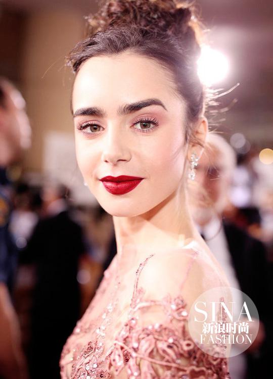 Lily Collins Harry Winston