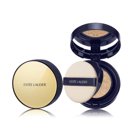 无瑕一整天 雅诗兰黛持妆无瑕气垫粉霜