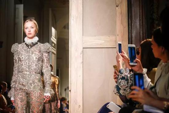 Valentino 2016ﶬ߼ϵ
