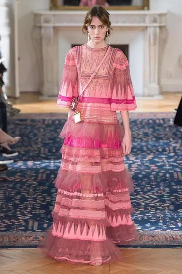 Valentino 2017春夏成衣秀场