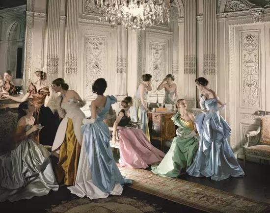 1948年美国版《VOGUE》舞会礼服