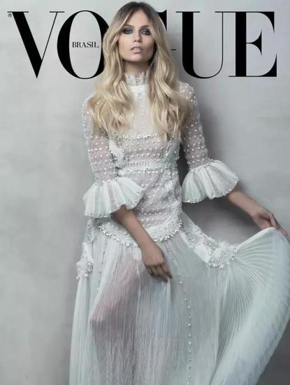 Natasha PolyValentino Haute Couture