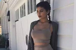 勒不出kylie Jenner的小蛮腰你练一个不就得了 - 新浪网