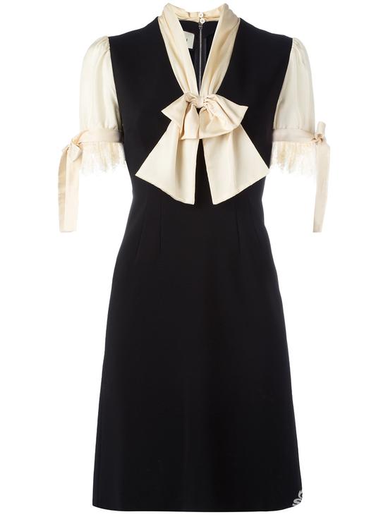 Gucci 迷你蝴蝶结连衣裙 约¥17068
