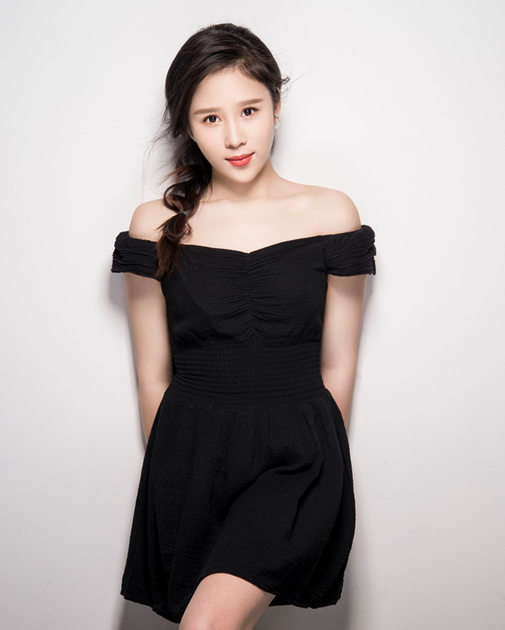 新锐演员李雨芯