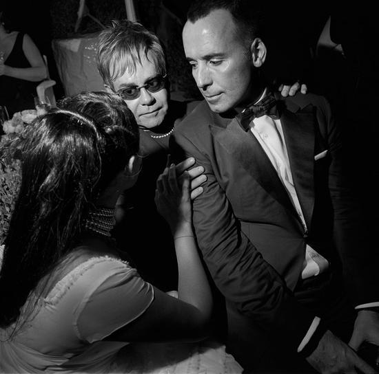 Elton John and David Furnish, LA, 02-2009, photo credit Larry Fink