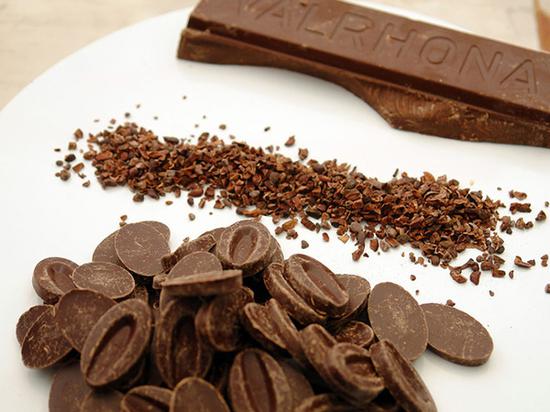 巧克力中就含有大量GABA