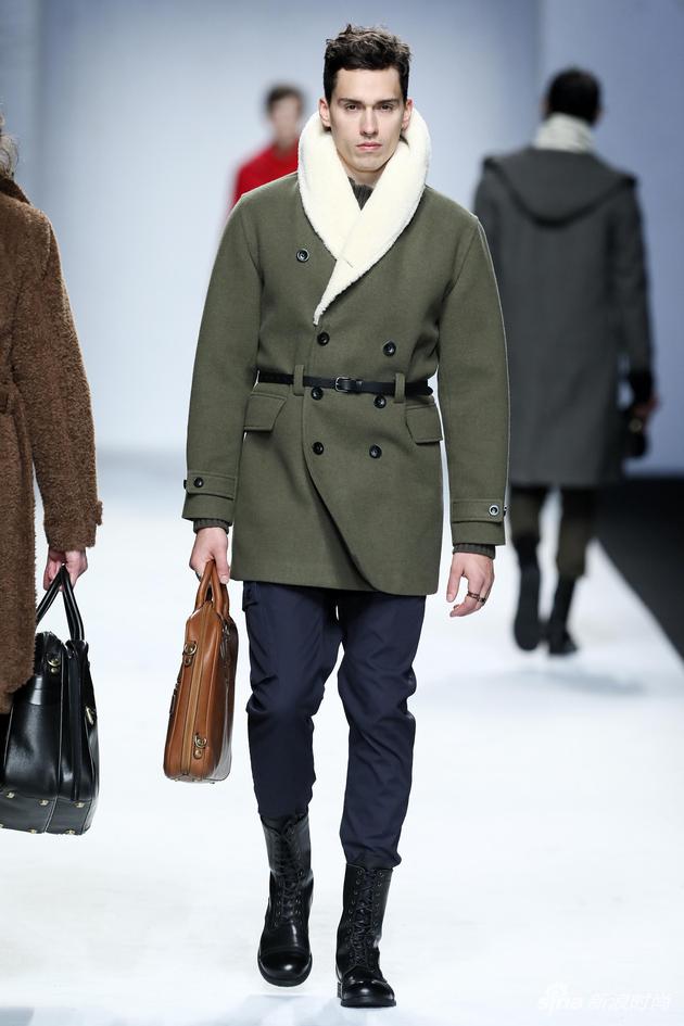 AKCLUB 2017秋冬时装秀 重读战时家书致敬内