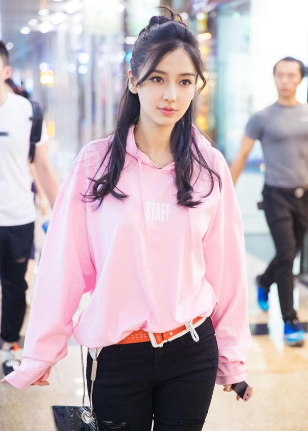 Baby卷发灵动