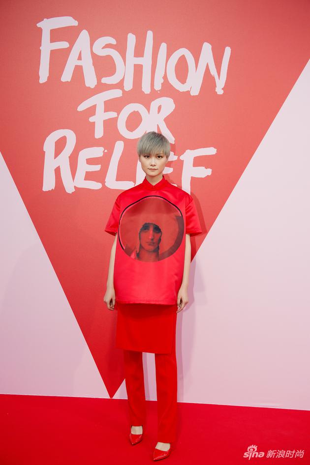 李宇春亮相Fashion for Relief红毯