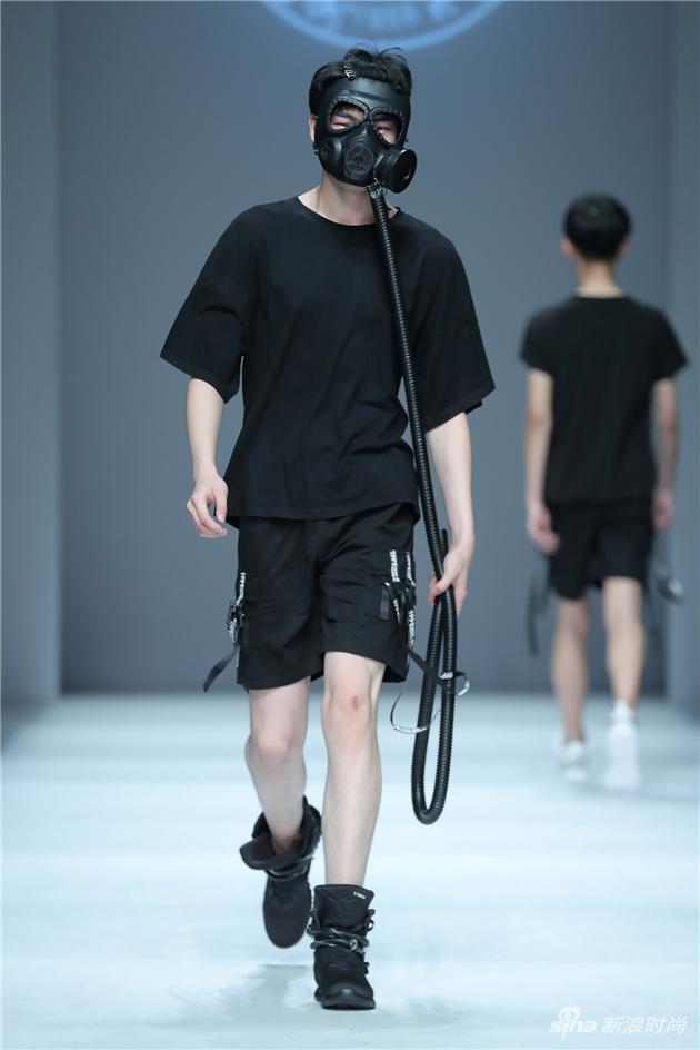 杨燕欣