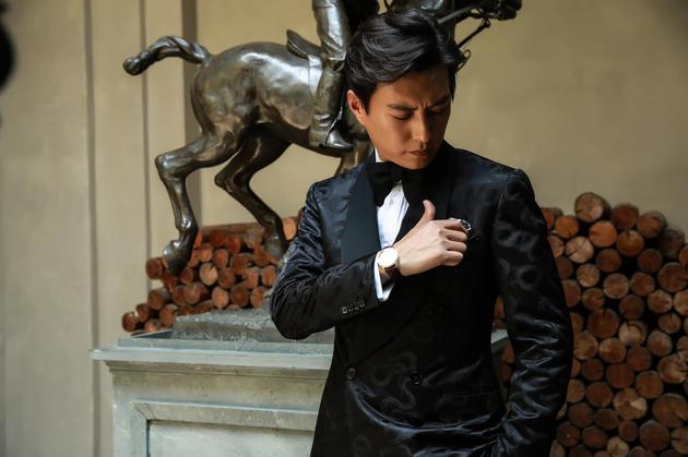 ಻찵װ̬Ralph Lauren Purple Label 2018ϵλֳ