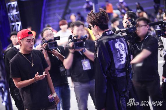 吴亦凡考核选手