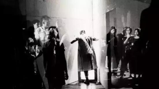 偶尔还是要入戏!